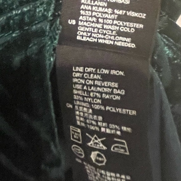 & OTHER STORIES Velvet Wrap Green Mini Dress - Picture 11 of 14